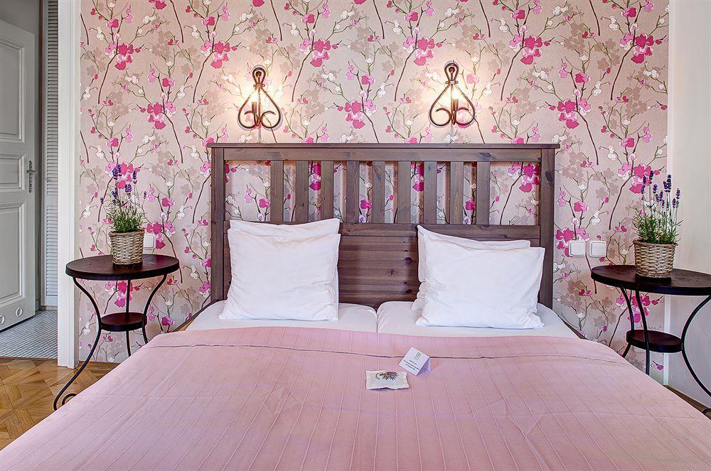 6 Continents Apartments By Adrez Prague Ngoại thất bức ảnh