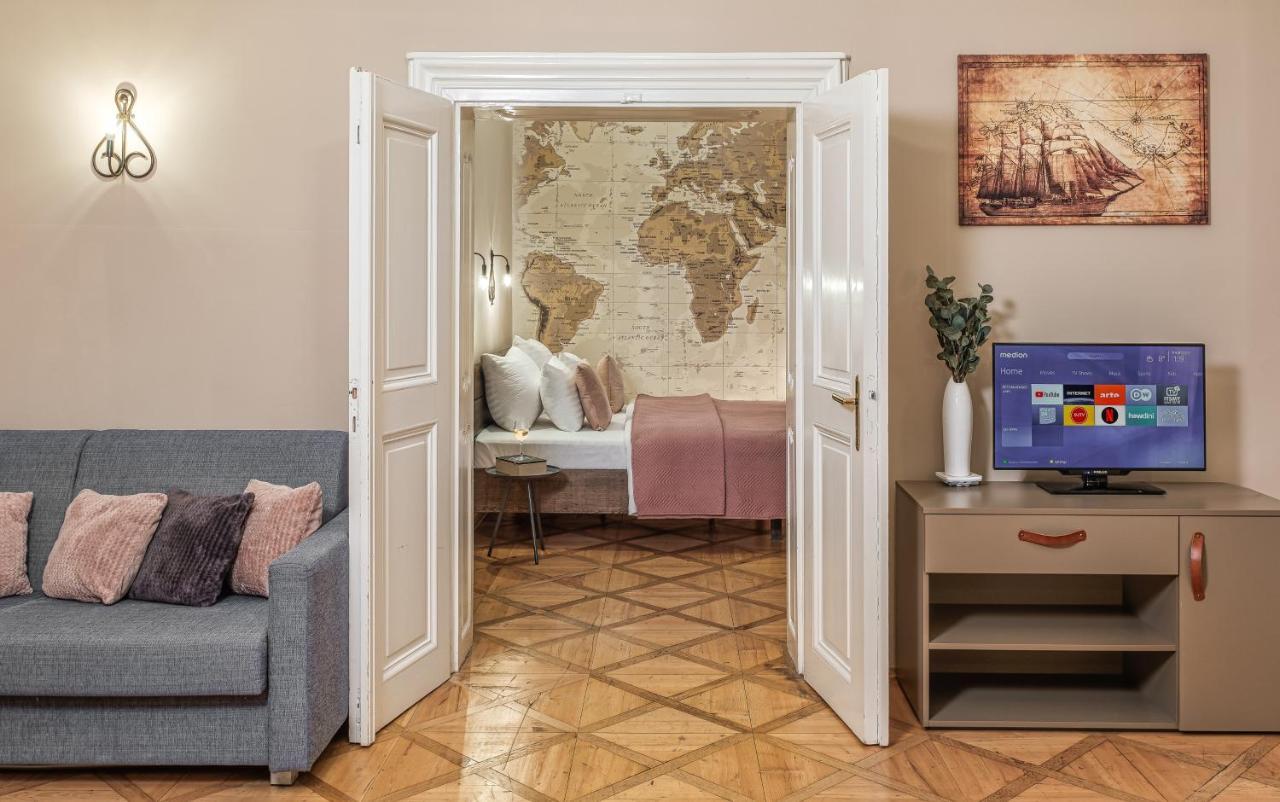 6 Continents Apartments By Adrez Prague Ngoại thất bức ảnh