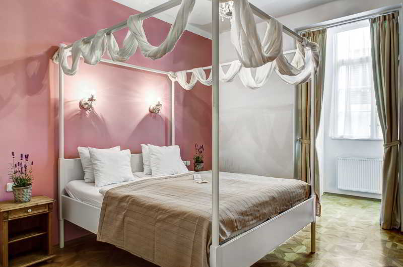 6 Continents Apartments By Adrez Prague Ngoại thất bức ảnh